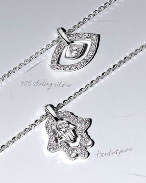 Image post by @theofficialpandora on Instagram