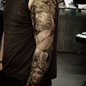 Image post by @thomaswellstattoo on Instagram