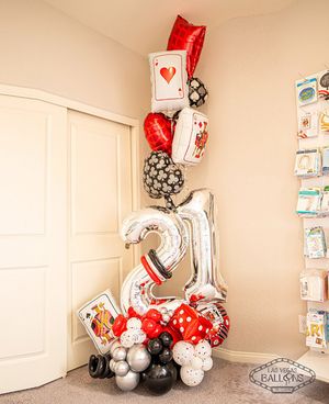 Image post by @lasvegasballoons on Instagram