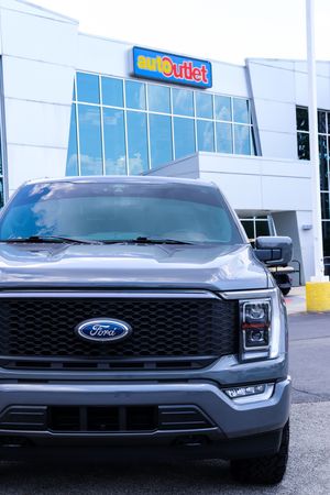 Video post by @PaulMillerAutoOutlet on Facebook