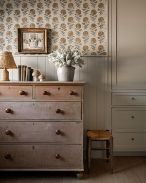 Image post by @shoppeamberinteriors on Instagram