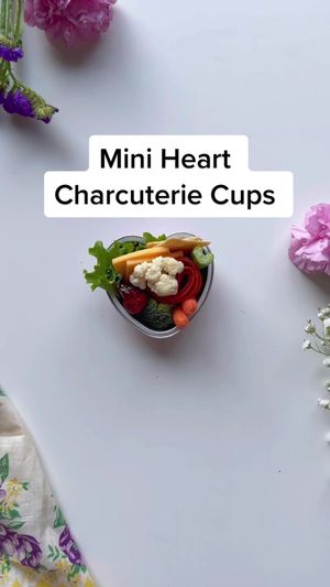 Video post by @livinglocurto on TikTok
