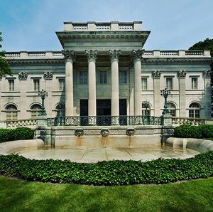 Image post by @newport.mansions on Instagram