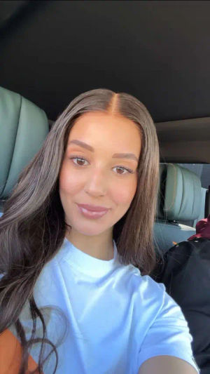 Image post by @maisvault on TikTok