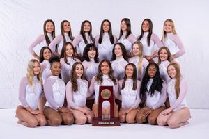 Image post by @GopherWomensGymnastics on Facebook