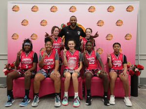 Image post by @TFNsRun4Roses on Twitter