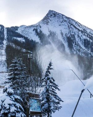Image post by @skicrestedbutte on Instagram