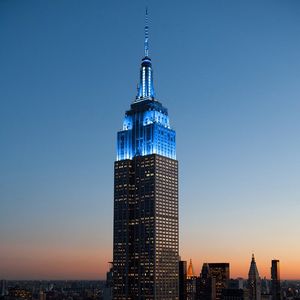 Image post by @empirestatebldg on Instagram