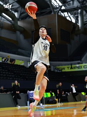 Image post by @newtaipeikings on Instagram