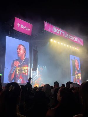 Image post by @106kmel on Instagram