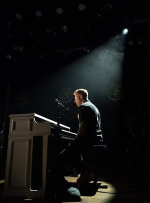 Image post by @shotbyalyssa on Twitter