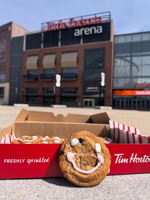 Image post by @hockeytowncares on Instagram