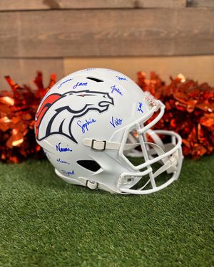Image post by @denverbroncoscheer on Instagram