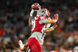 Image post by @holidaybowl on Instagram