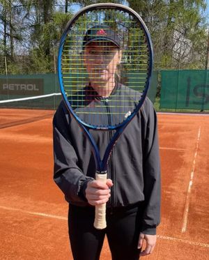 Image post by @behindtheracquet on Instagram