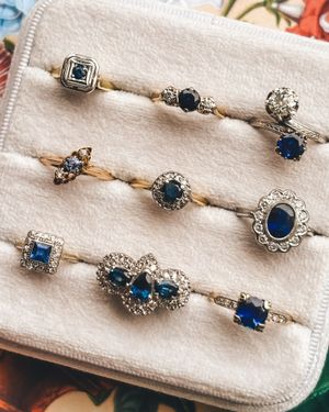Image post by @maejeanvintage on Instagram