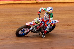 Image post by @americanflattrack on Instagram