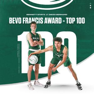 Image post by @bearcatsports on Twitter