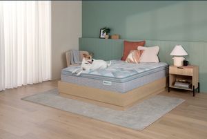 Image post by @Mattress Express RI on Facebook