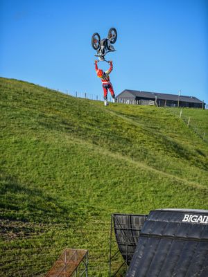 Image post by @edgeactionsports on Instagram
