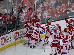 Image post by @badgermhockey on Instagram