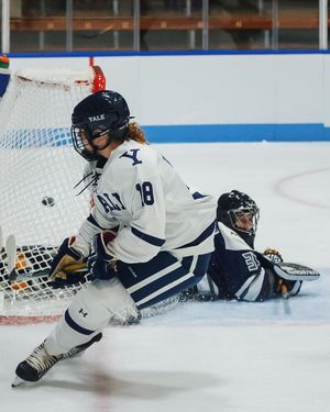 Image post by @yalewhockey on Instagram