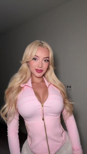 Video post by @kiingpaulina on TikTok