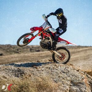 Image post by @racerxonline on Instagram