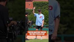 Video post by @philadelphiaflyers on YouTube