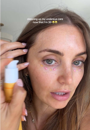 Video post by @aspynovard on TikTok
