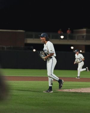 Image post by @orubaseball on Instagram