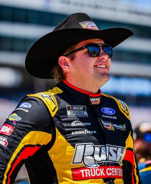 Image post by @kansasspeedway on Twitter