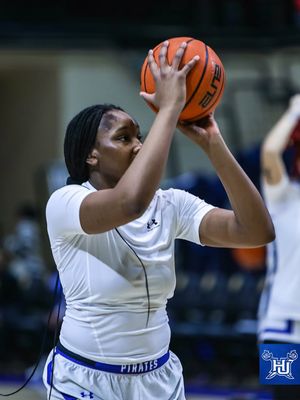 Image post by @hupirates_wbb on Instagram