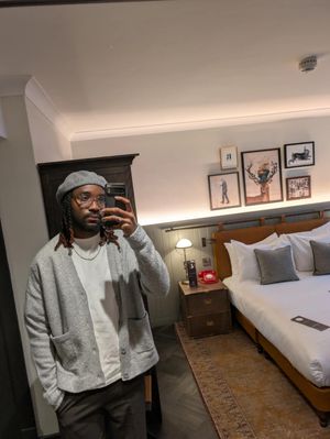Video post by @mayowaquadri on TikTok