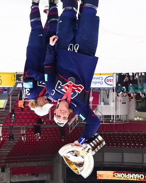 Image post by @iihfwomen on Instagram