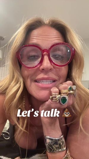 Video post by @shop.with.caroline on TikTok