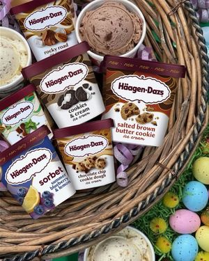 Image post by @Häagen-Dazs Hawaii  on Facebook