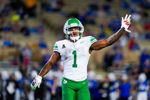 Image post by @meangreenfb on Instagram
