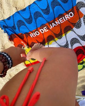 Image post by @nandateixeiraoficial on Instagram