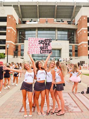 Image post by @uagammaphi on Instagram