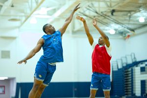 Image post by @HofstraMBB on Twitter