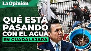 Video post by @laopinionla on YouTube