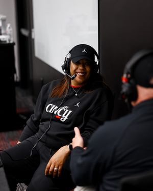 Image post by @gobearcatswbb on Instagram