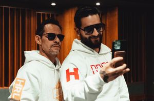 Image post by @MarcAnthony on Twitter