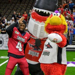 Image post by @jaxsharks on Instagram