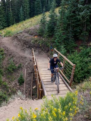 Image post by @skicrestedbutte on Instagram