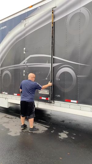 Video post by @porscheexchange on Instagram