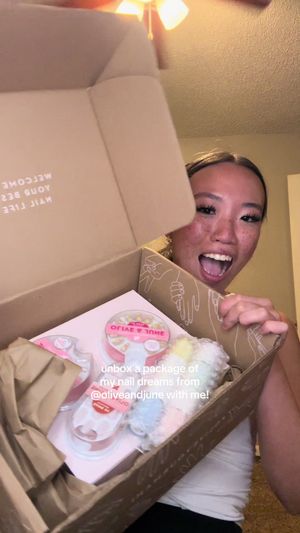 Video post by @charismeow on TikTok
