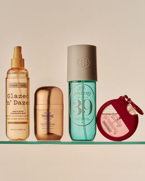 Image post by @meccabeauty on Instagram