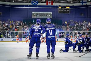 Image post by @framesbyfleming on Instagram